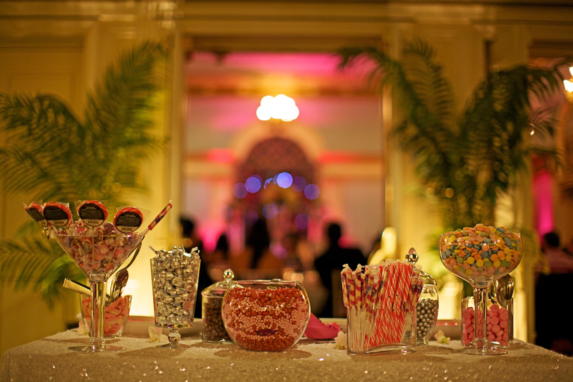The Secret to a Great Wedding Candy Bar? It’s All in the Details — Creative Weddings Planning & Design
