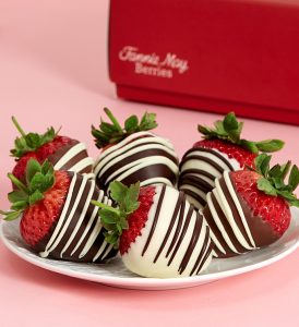 Frannie May chocolate covered strawberries, Valentine's Gifts For Her, Creative Weddings Planning & Decor, Calgary Wedding Planner, Banff Wedding Planner