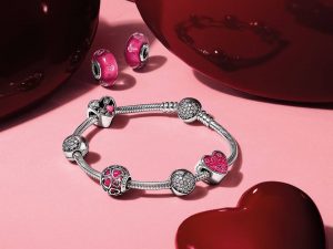 Pandora Bracelet, charm bracelet, Valentine's Day, gifts for her, Valentines gift guide, Creative Weddings Planning & Decor, Calgary Wedding Planner, Banff Wedding Planner